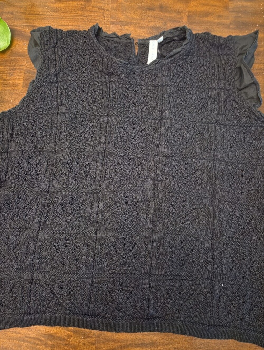 Grace + Karma Black Geometric Lace Crochet Ruffle Sleeveless Blouse Top SIZE 3X